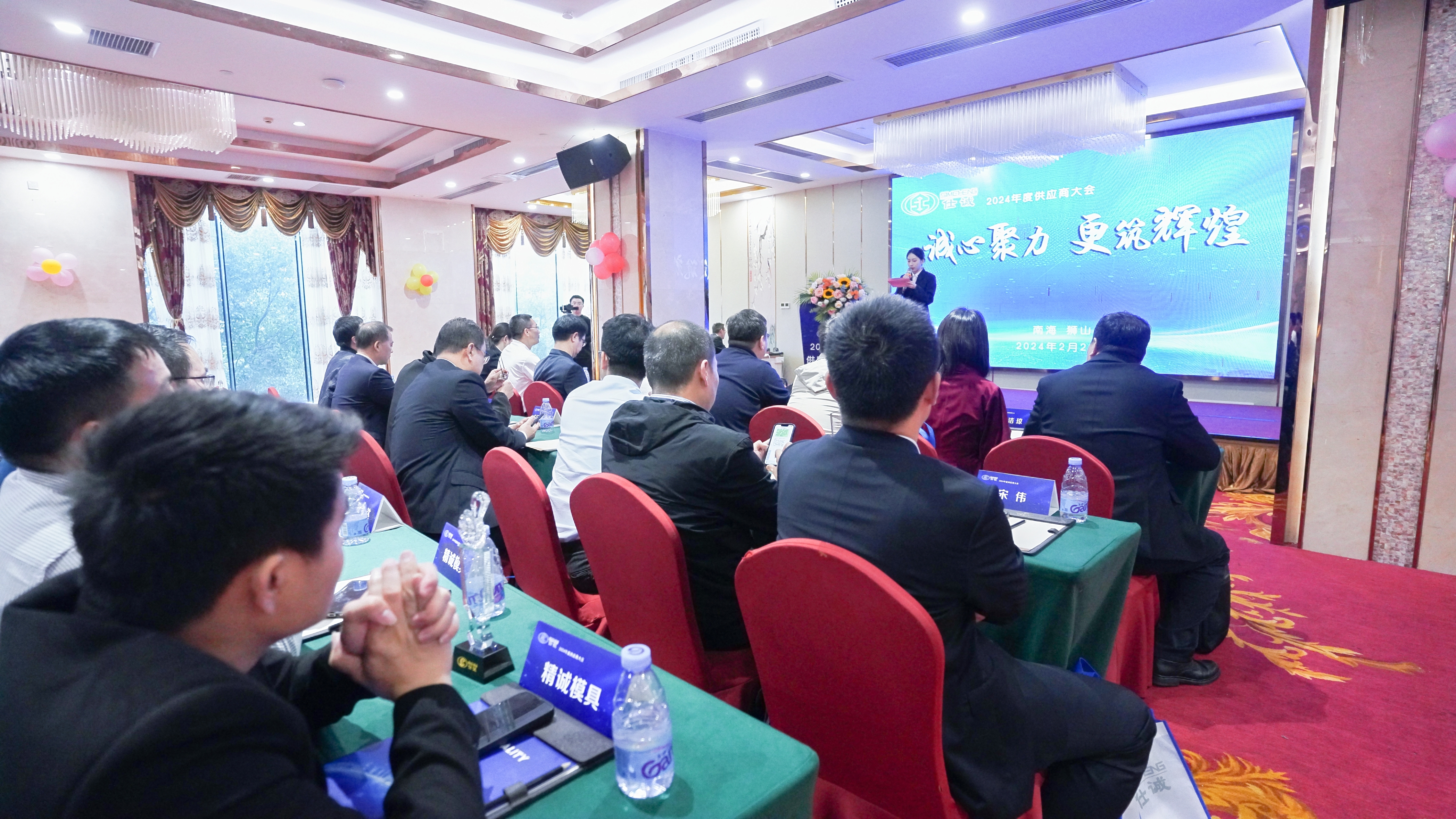 11876691.jpg 11876691.jpg